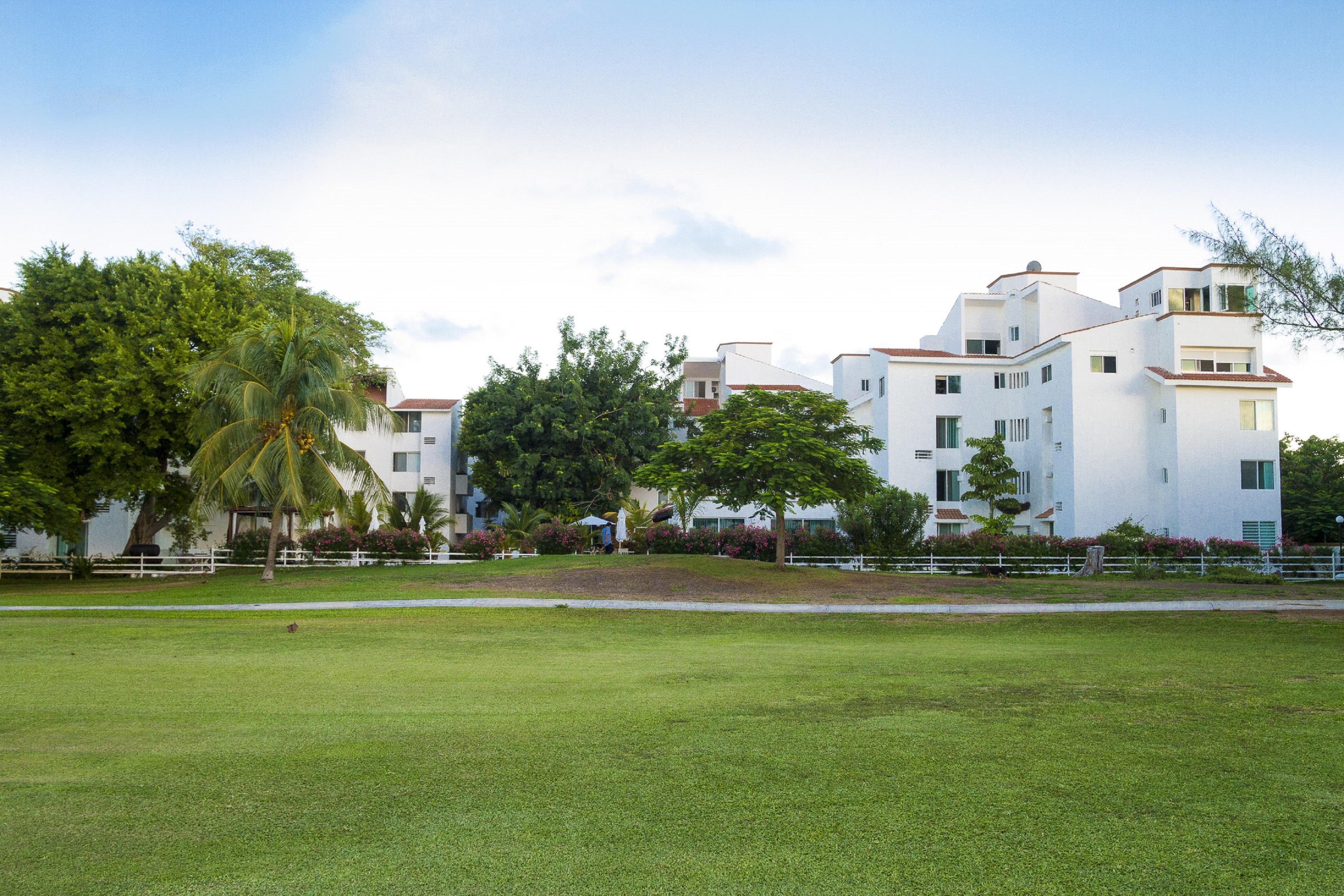 Las Gaviotas Hotel & Suites Cancún Kültér fotó